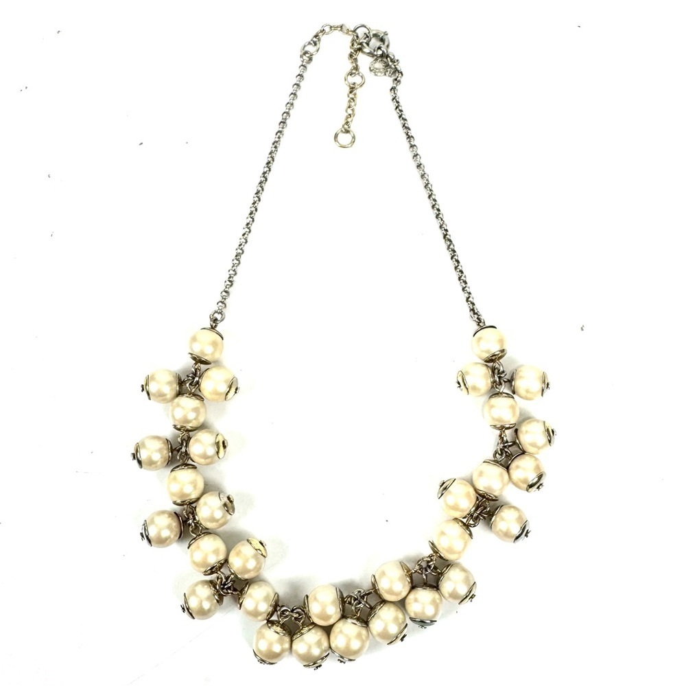 J Crew Carl Cluster Pearl Silver Tone Necklace VTG Whimsical Elegant Old Money